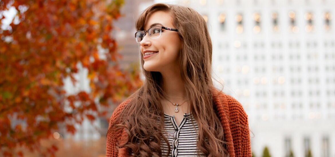 girl smiling with braces